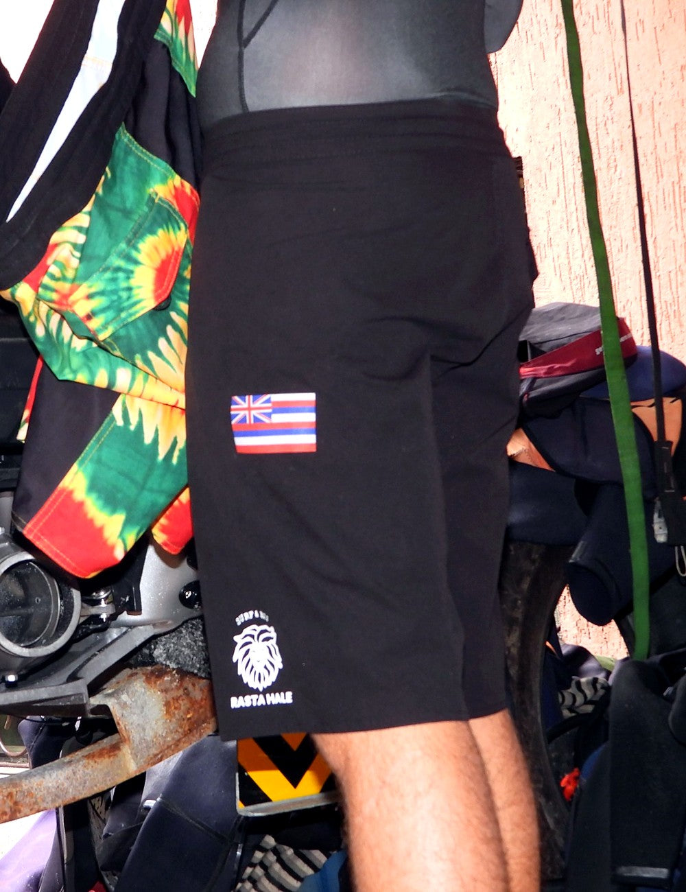 Kit Boardshort Hawaii 808 + Camiseta Classic + Boné Hawaii 808 Surf
