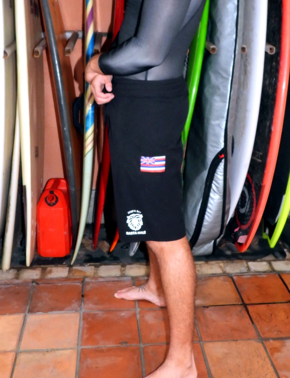 Kit Boardshort Hawaii 808 + Camiseta Classic + Boné Hawaii 808 Surf
